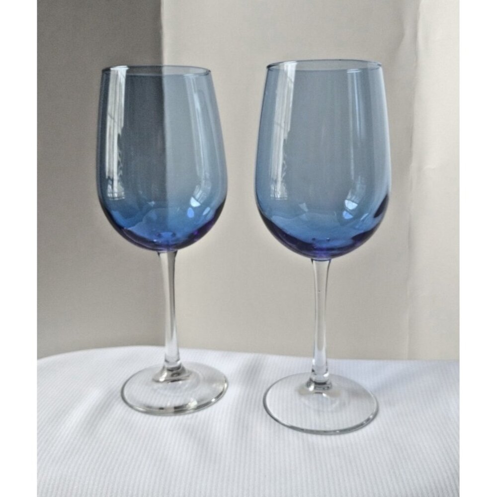 2 Pier One Vina Blue Wine Glasses Clear Stemmed 9.25"X3" New
